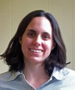 Jacqueline J., SummaEssay editor
